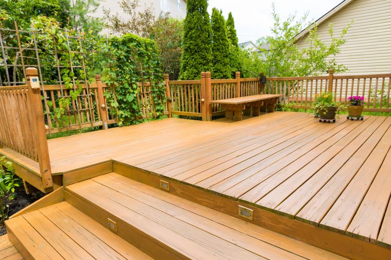 Deck with Built-in Bench