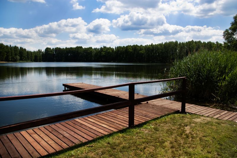 Pond Dock Construction in Kansas City, KS